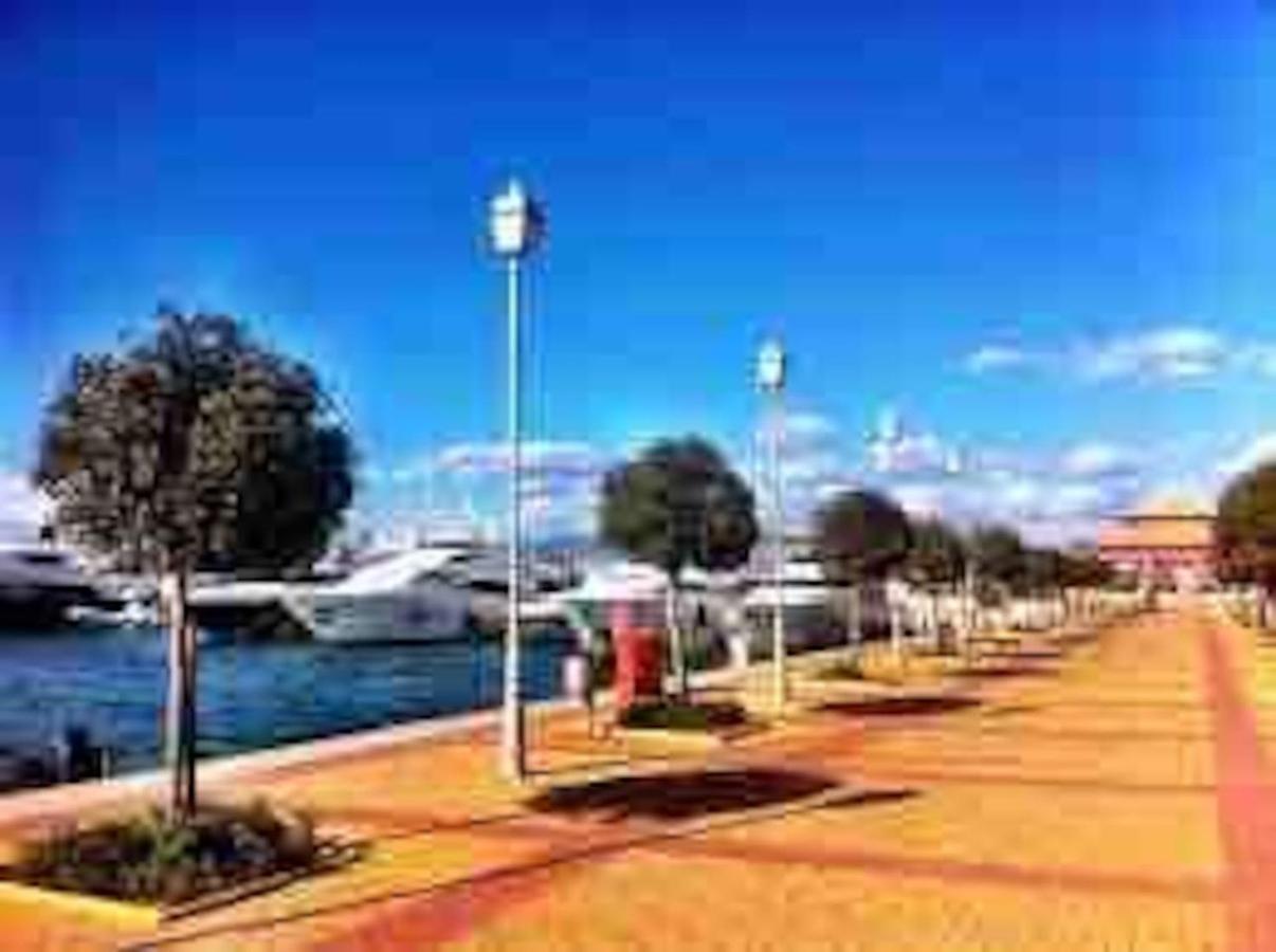 Paleo Faliro Fully Equipped 2 Bedrooms 90 Sqm Big 200m To Free Athens